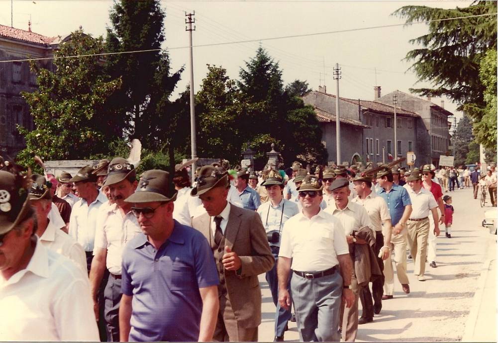 1982 Adunata Sezionale a Cordenons in occasione del 50°