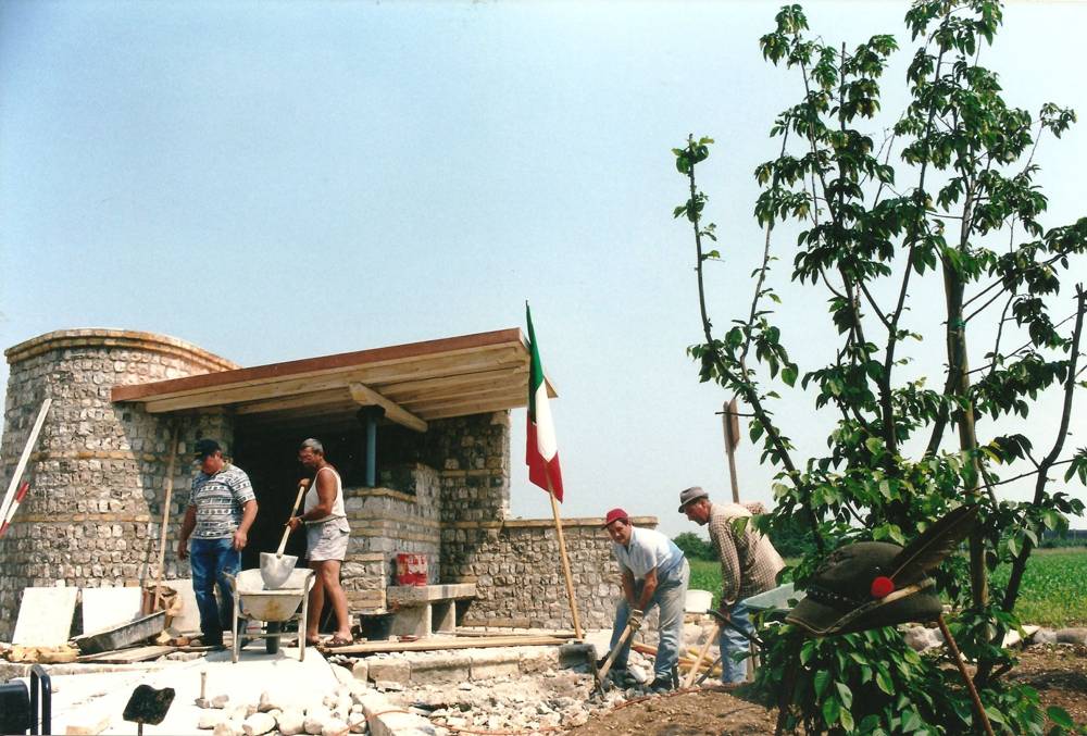 2002 - Costruzione Glesiut Santa Fosca