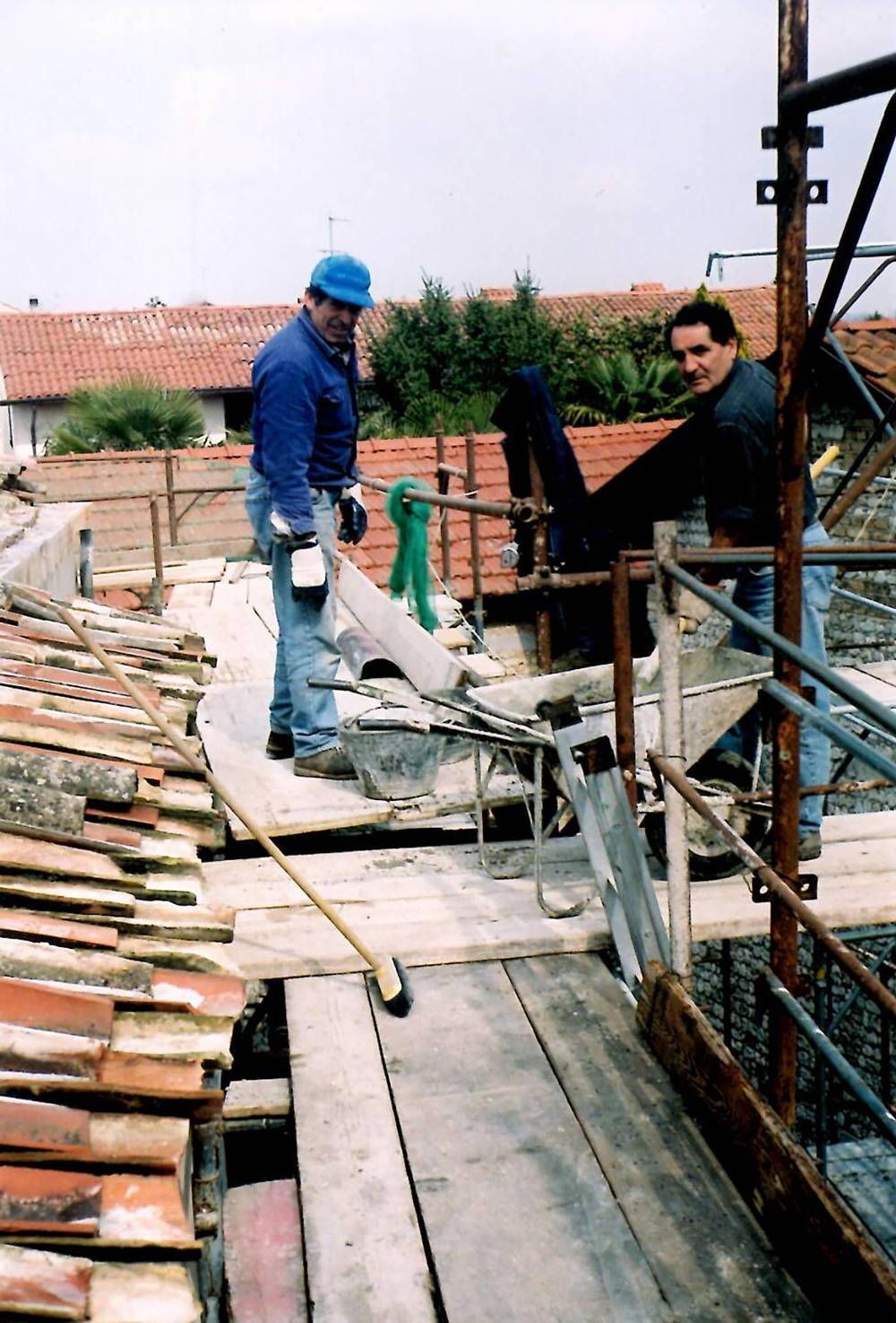 2003 - Sistemazione tetto Chiesa San Giacomo